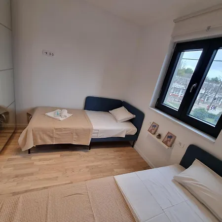 Dora With Private Parking * Zadar