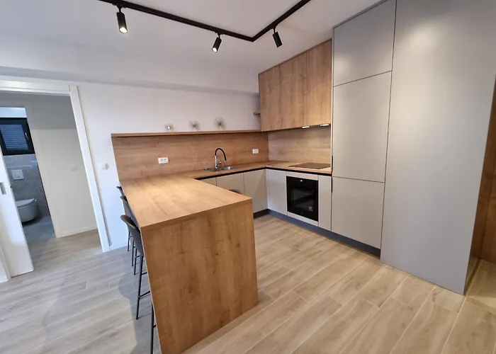 Dora With Private Parking Lägenhet Zadar