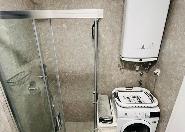 Dora With Private Parking Lägenhet