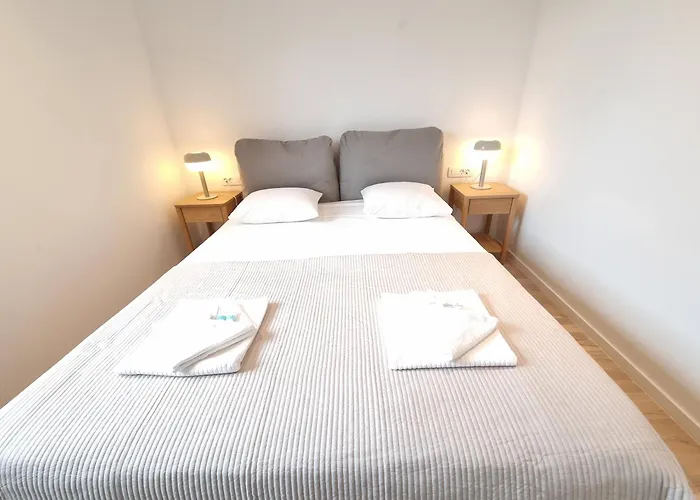 Dora With Private Parking