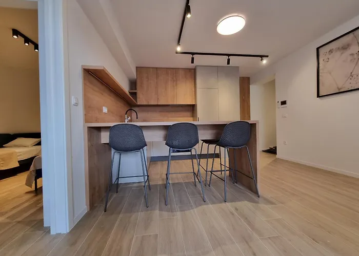 Apartman Dora With Private Parking Zadar